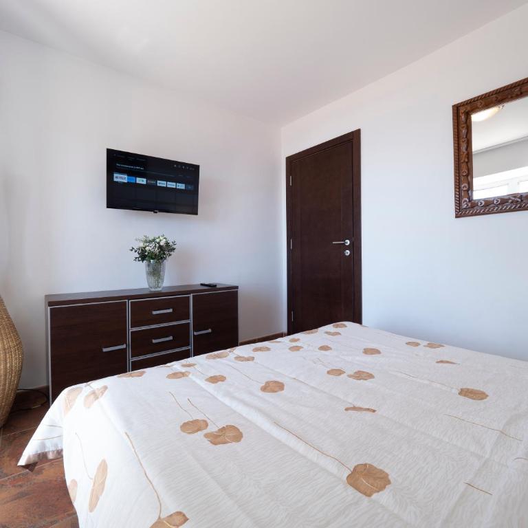 Casa Pastrovici del Mare - Three-Bedroom Villa - 45