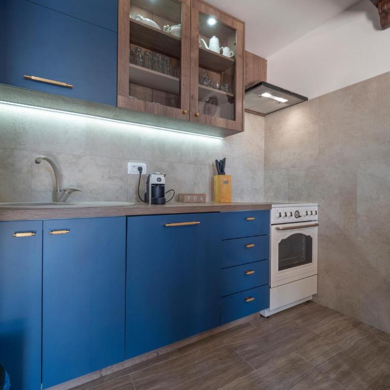 Casa Pastrovici del Mare - Three-Bedroom Villa - 33