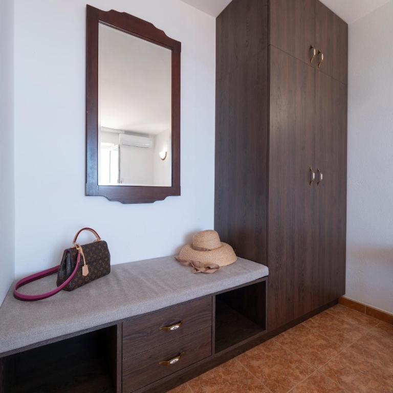 Casa Pastrovici del Mare - Three-Bedroom Villa - 56