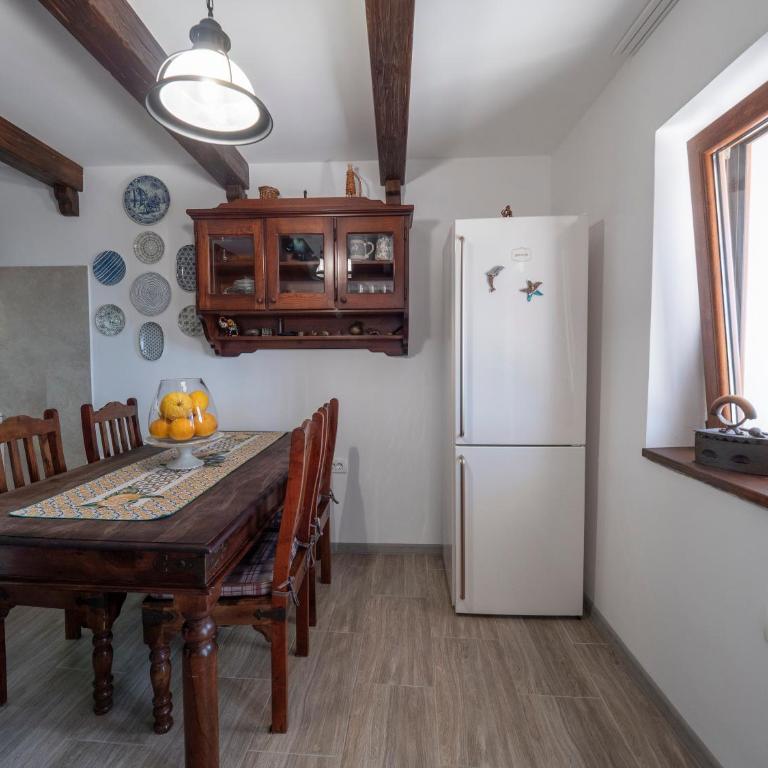 Casa Pastrovici del Mare - Three-Bedroom Villa - 59