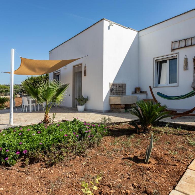 Villa Andrea per gruppi a due passi dalla sabbia - Apulia Home - Villa - 34