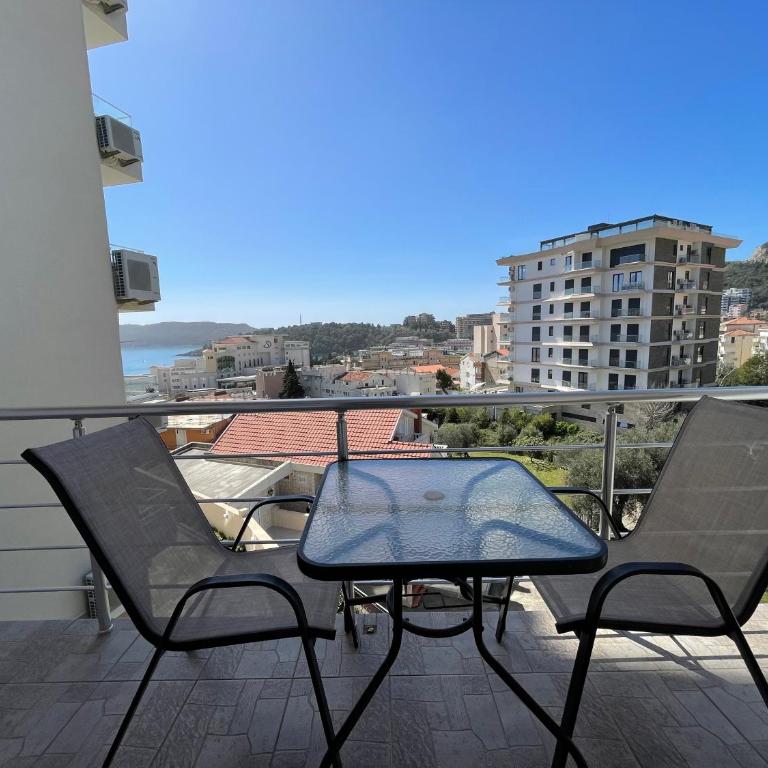 Guesthouse Apartments Čenić - Studio with Balcony and Partial Sea View - 12