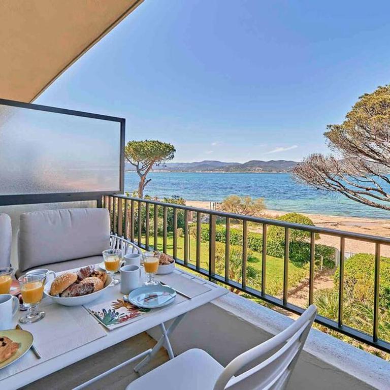 By the Beach - Beautiful apartment 2 bedrooms - Saint-Tropez - Sea View - Garage - Apartment mit 2 Schlafzimmern - 2