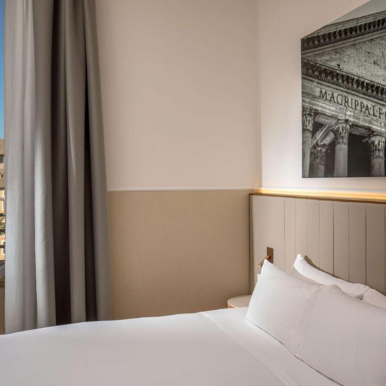 Cosmopolita Rome Colosseum, Tapestry Collection by Hilton - Camera King Premium con Vista - 1