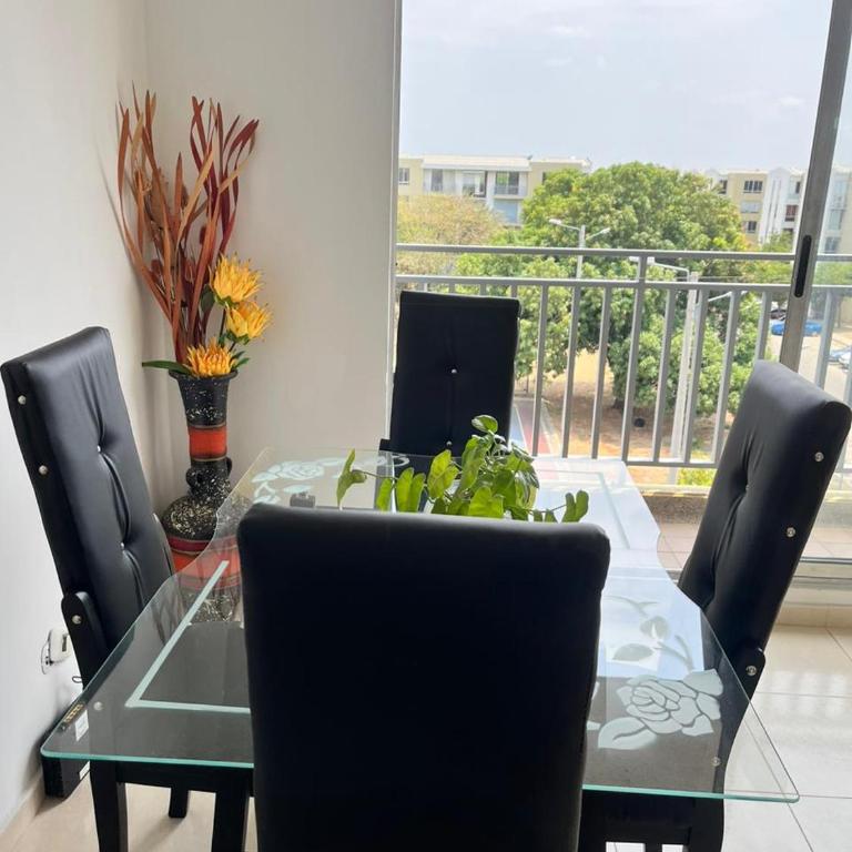 Lindo Apto con Aire Acond de 3 habitaciones - Room #1184465201 - 6