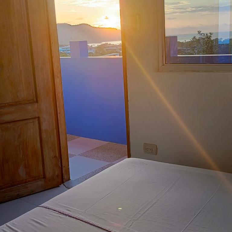 Hostal Alcazaba - Habitación Doble con vistas al mar - 5