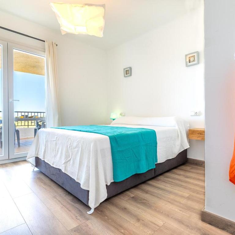Piso 2 dormitorios con aire acondicionado en Cala Montgó - ES-325-13 - Apartment - 33