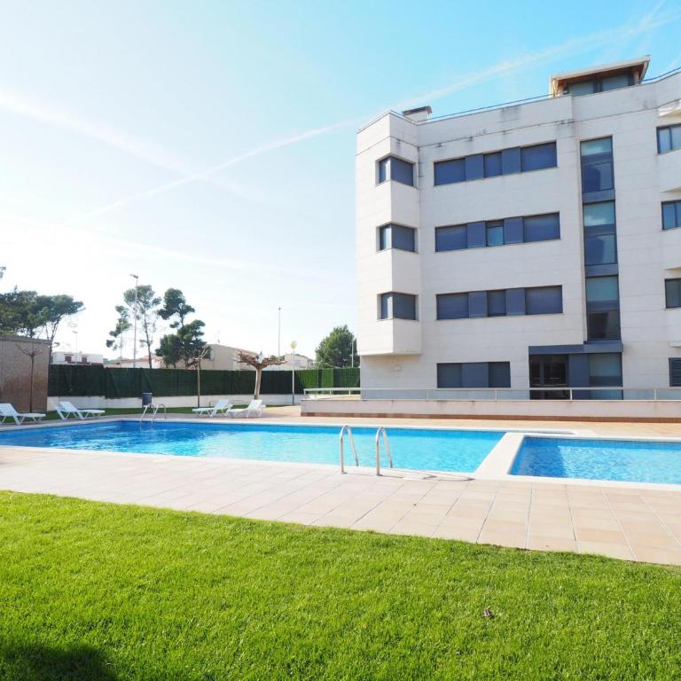 Apartamento cerca de la playa con vista y piscina - ES-325-5 - Apartment - 4