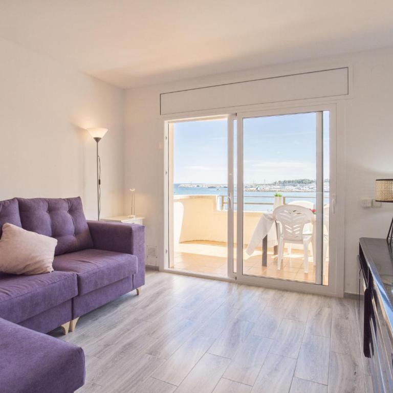 Apartamento para 6 Personas en la Playa con Parking y Wi-Fi - ES-325-7 - Apartment - 2
