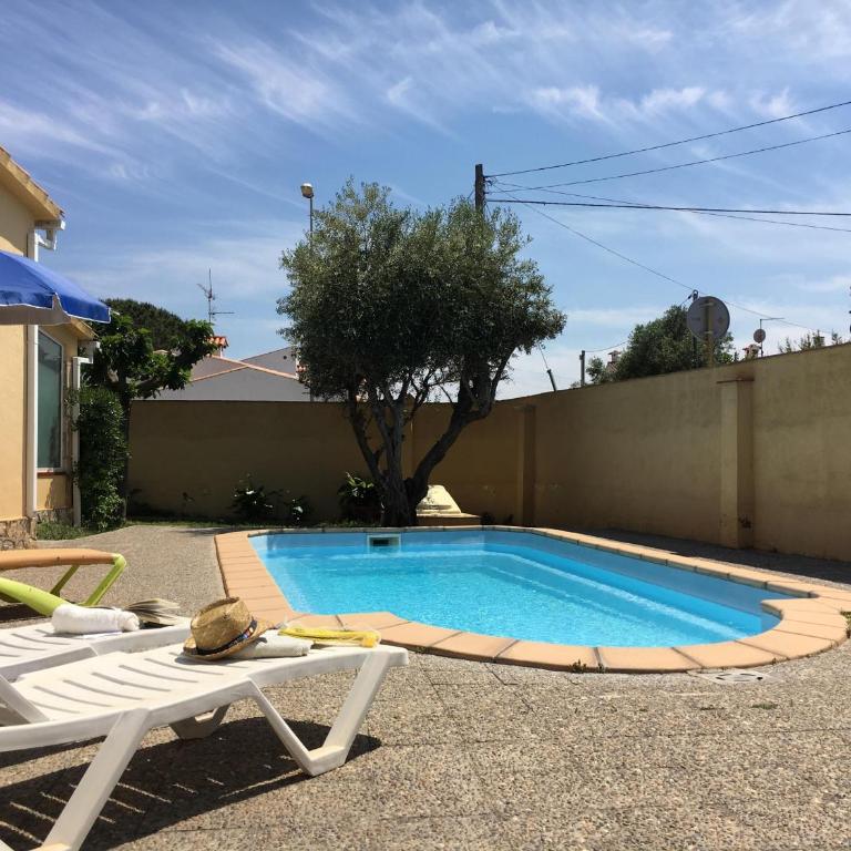 Casa con piscina privada, 300m playa, L'Escala - ES-325-17 - Villa - 4