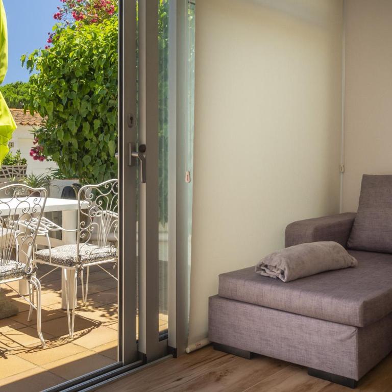 Encantador apartamento con terraza cerca de la playa - ES-325-29 - Apartment - 26