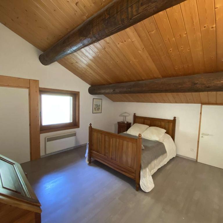 Chalet spacieux 3 étages, cheminée, garage, pour 6 pers, Arêches-Beaufort - Chalet 3 Chambres - 10