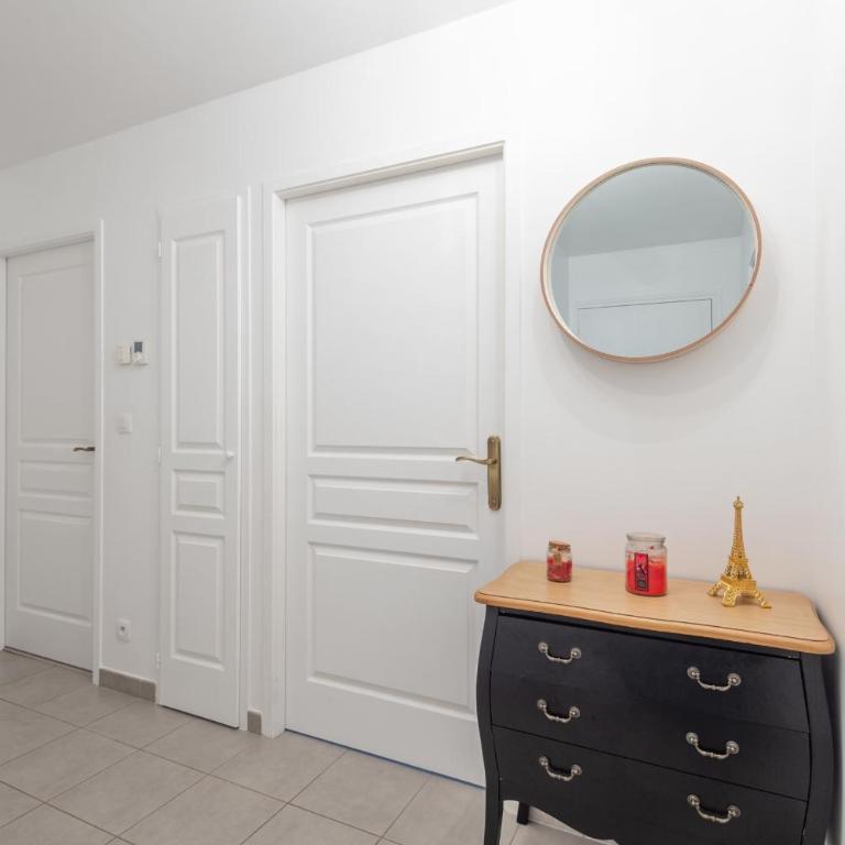 Joli T2 de 57 m proche lac et Vieille Ville - Chambre - 3