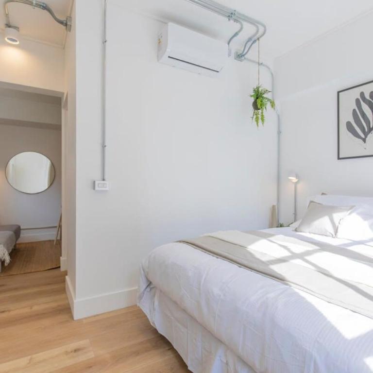 HOM I Acogedor y Luminoso Studio en Monjitas Servicio - Estudio - 5