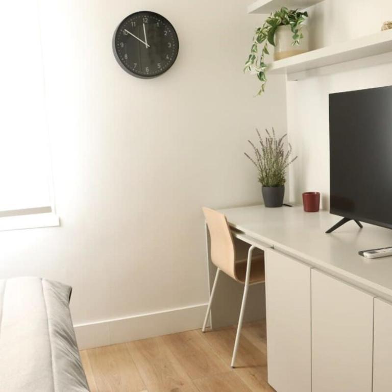 HOM I Comodo y Moderno Depto 2D1B en Santiago - Apartamento - 3