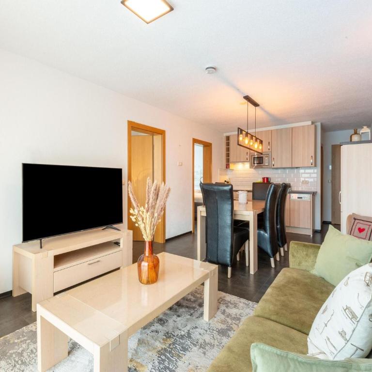 Apartment in Ellmau with Ski-In Access - Two-Bedroom Apartment - 6