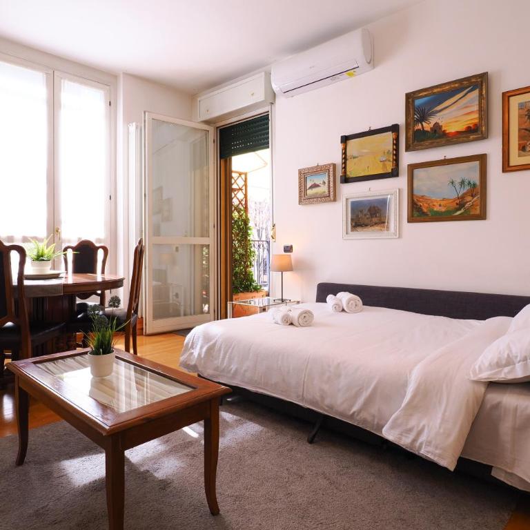 PrimoPiano - Via Pavia - Appartamento con 2 Camere da Letto - 63