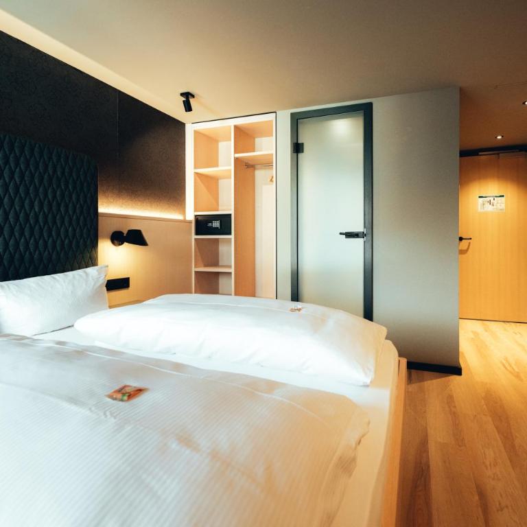 Hotel Zum Goldenen Hirsch - Doppelzimmer - 2