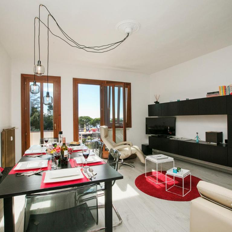 Spiaggia Azzurro -lakeside with terrace - Happy Rentals - Appartamento con Vista Lago - 2