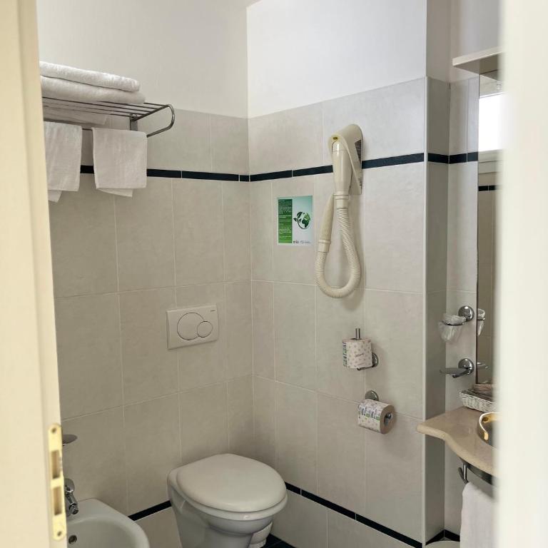 Hotel Majorca sul Mare in centro a Riccione con Area Fitness - Superior Double or Twin Room - 17