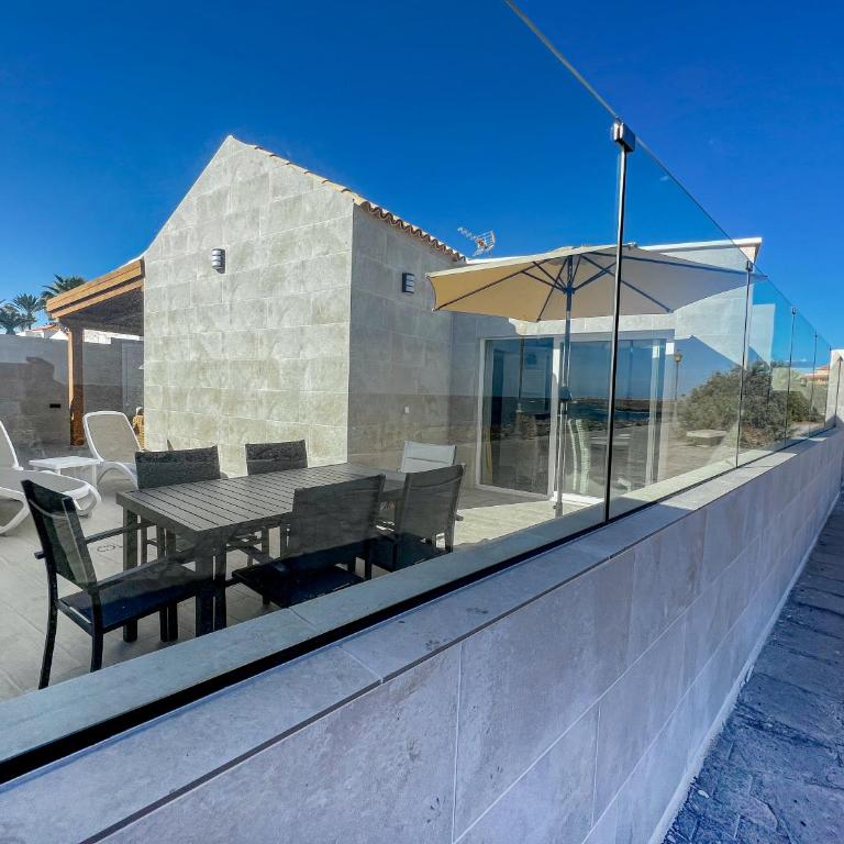 Villa del Mar. Sol, calma y relax en el centro - Three-Bedroom Villa - 6