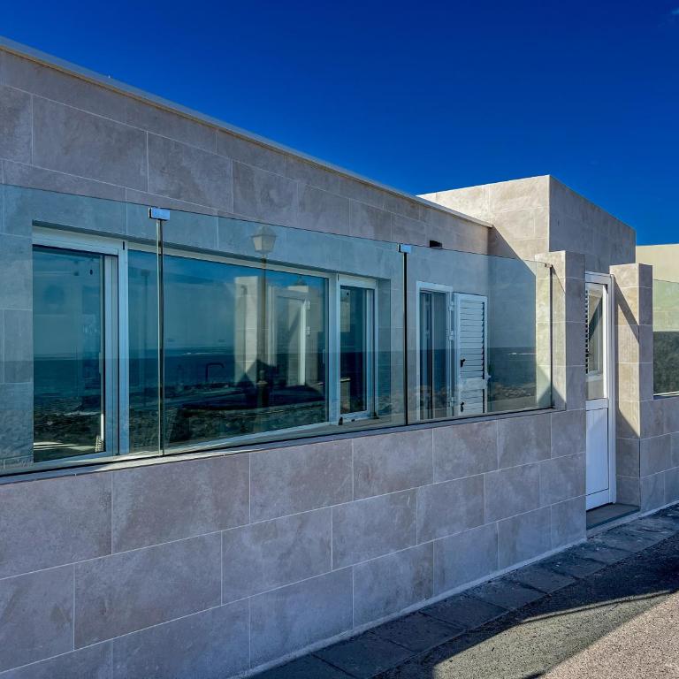 Villa del Mar. Sol, calma y relax en el centro - Three-Bedroom Villa - 38