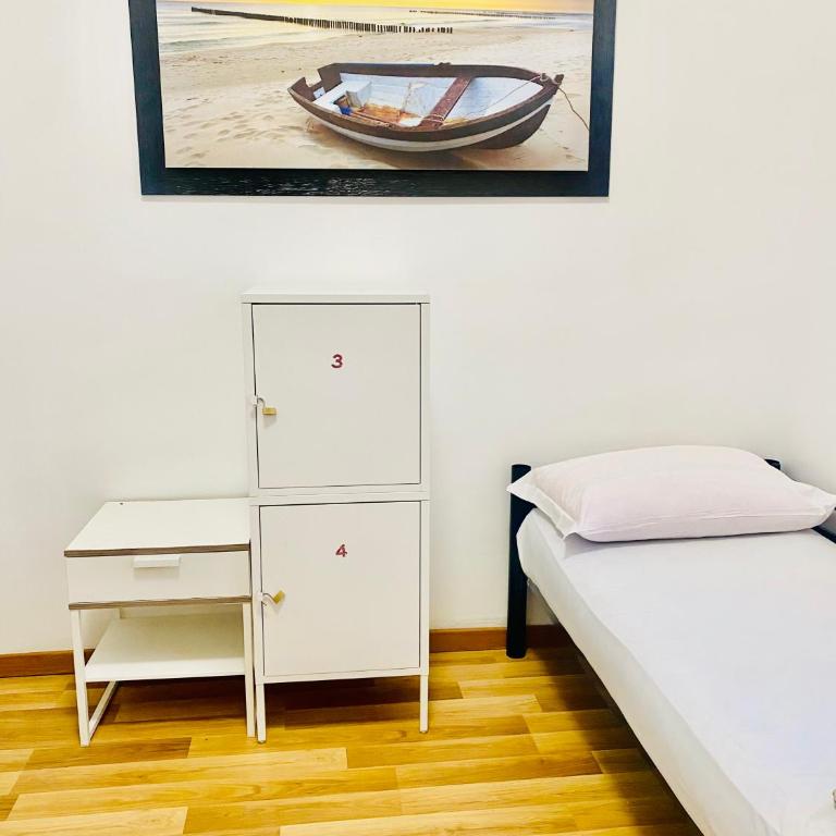 Comfort inn Rome Termini - Posto Letto in Dormitorio Femminile per 4 Persone - 9