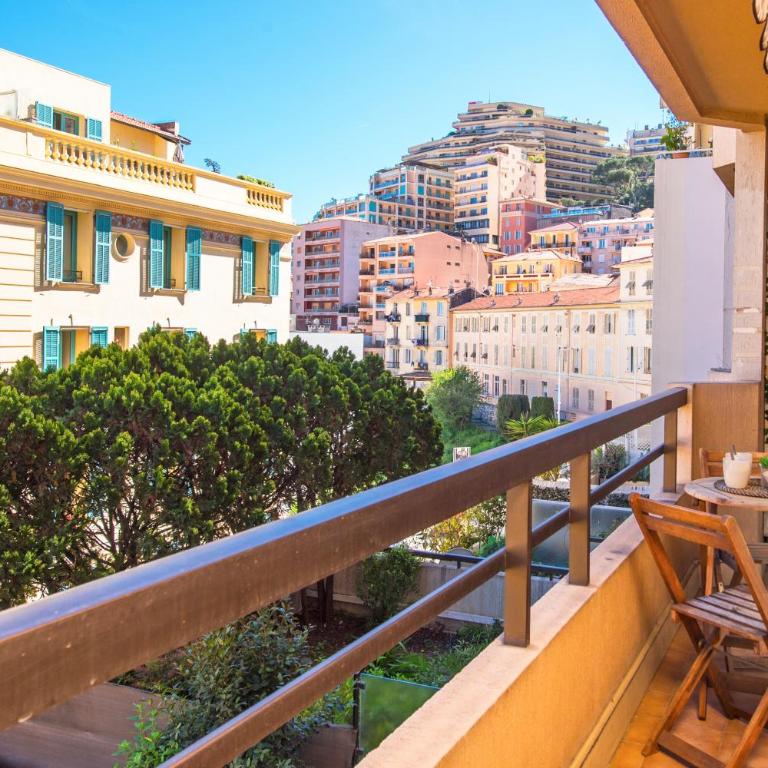 5 mn à pied Monaco - Cosy appartement - BU - Studio - 17