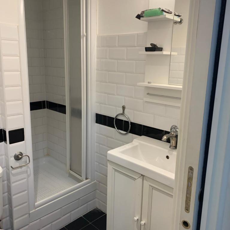 Guest House VATICAN MUSEUMS PARVA DOMUS - Triple Room with Private Bathroom - 19