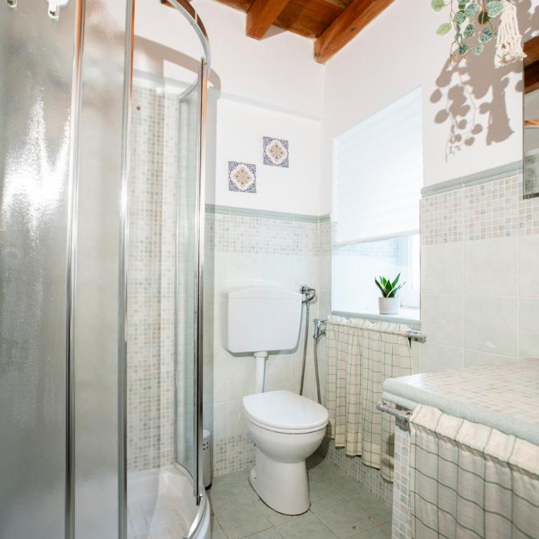 Montesanto 13 - Two-Bedroom Apartment - 23