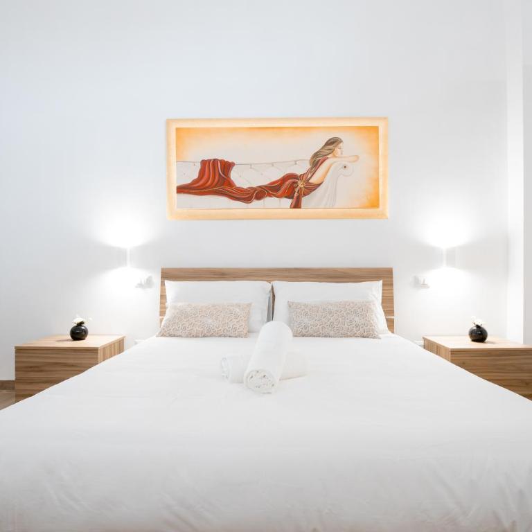 La Pigna - Double Room with Private Bathroom - 9