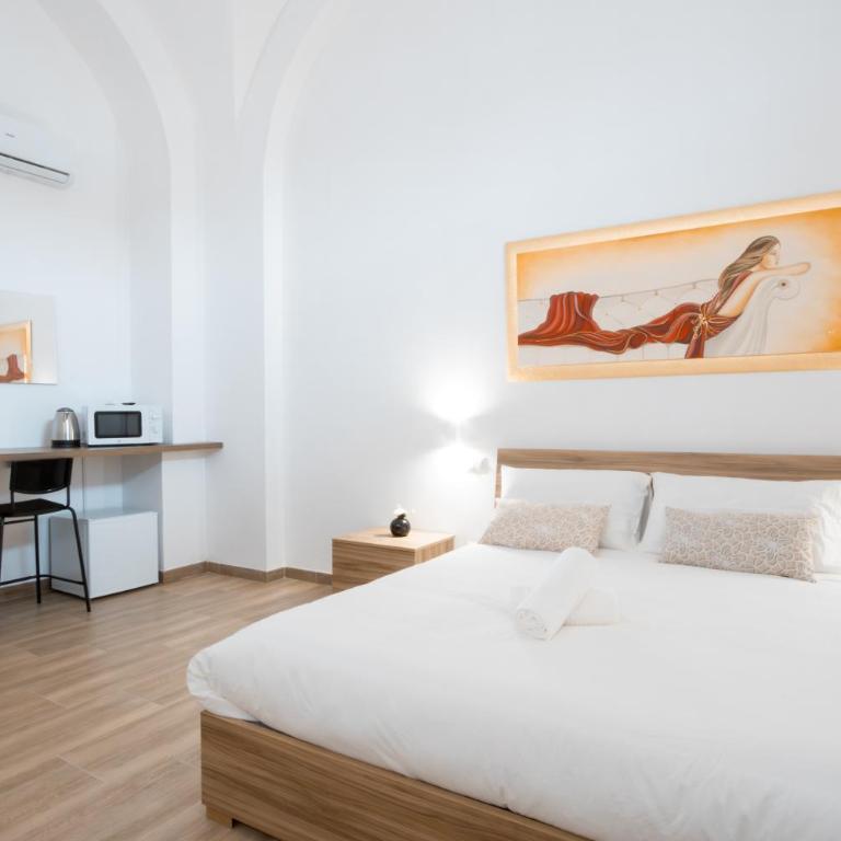 La Pigna - Double Room with Private Bathroom - 15