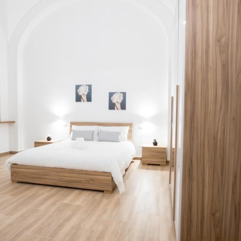 La Pigna - Double Room with Private Bathroom - 17