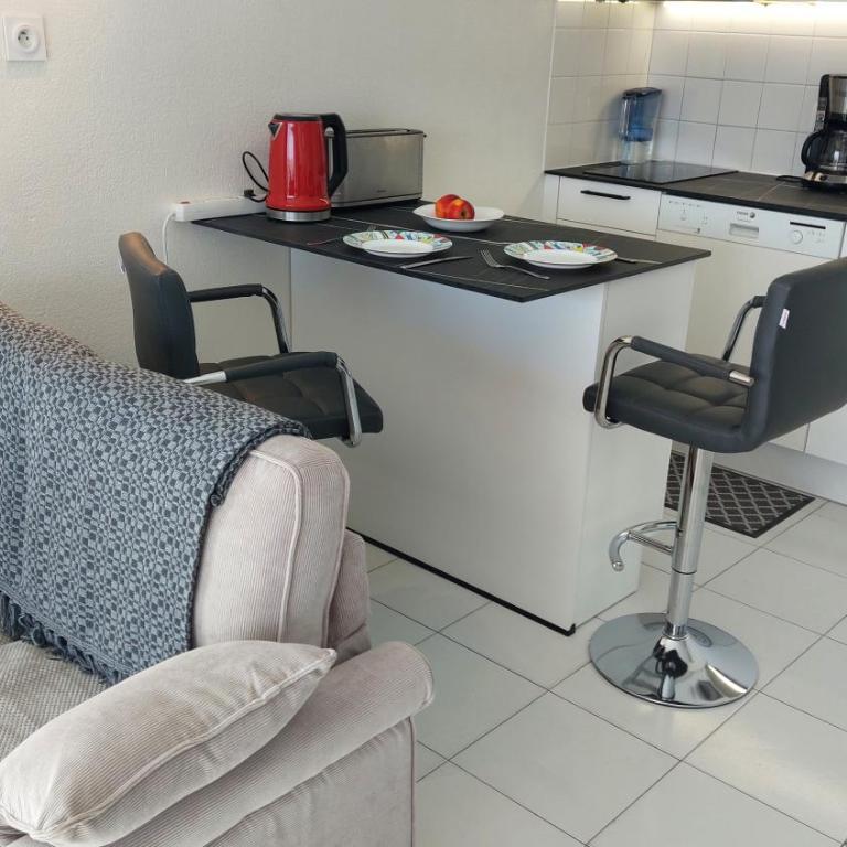 Boutique Apartment Hirondelle Port Frejus - Apartamento Estudio con vistas al mar - 13