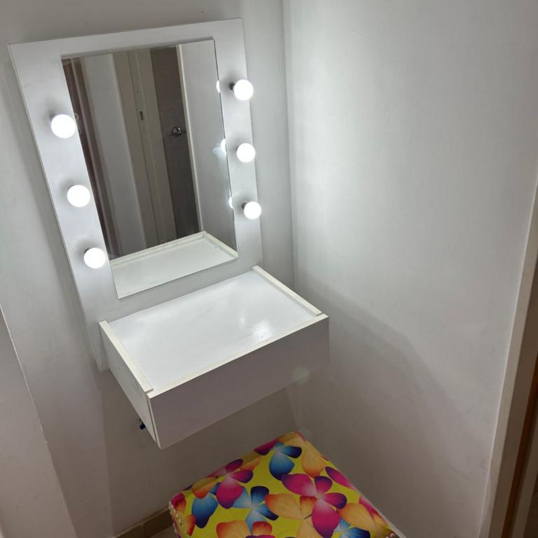 Apart Duclout Monte Grande a 15 minutos del Aeropuerto Ezeiza Zona Residencial - Apartamento de 1 dormitorio - 8