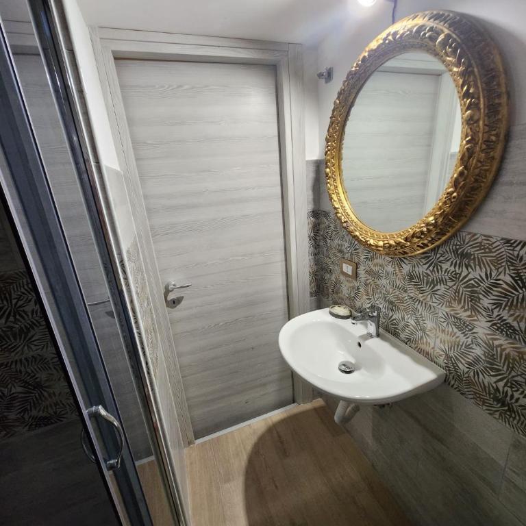 Le terrazze di Alberto - Camera Matrimoniale con Bagno Privato - 6