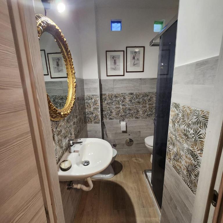 Le terrazze di Alberto - Camera Matrimoniale con Bagno Privato - 8