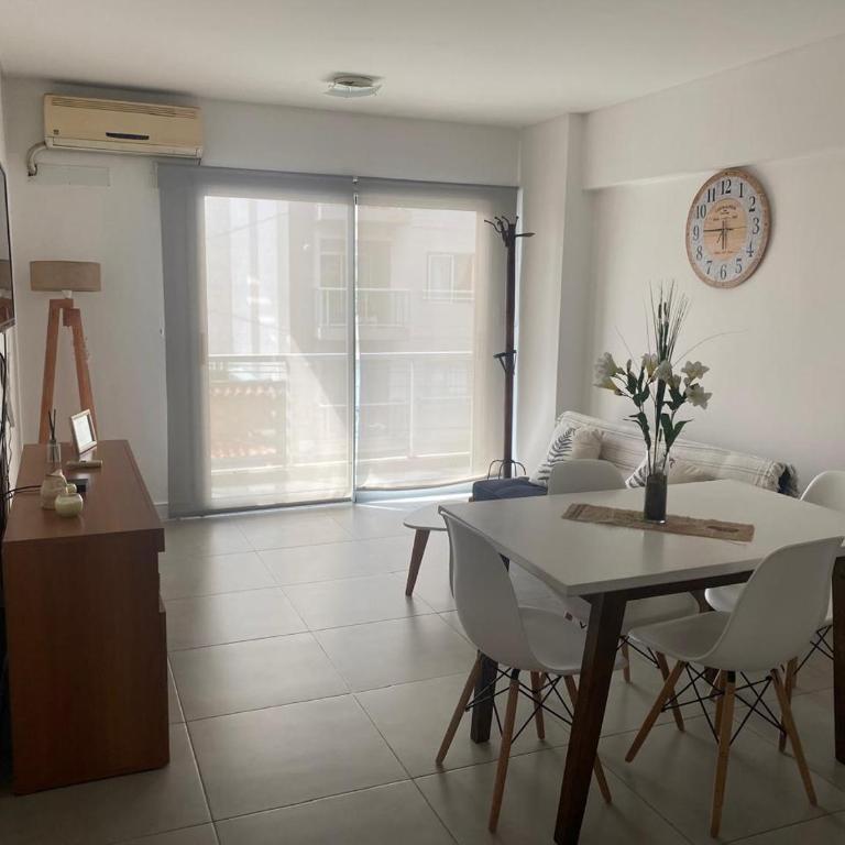 Super Suite Neco II - Two-Bedroom Apartment - 1