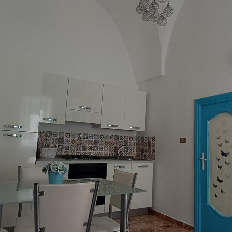 La Dimora di Netta - One-Bedroom House - 28