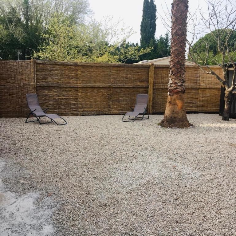 Mobil-home avec grand jardin - Casa con 2 Camere da Letto - 1