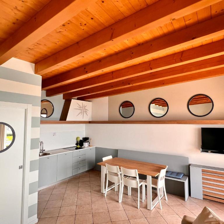 Relais Rosa Dei Venti -Ciao Vacanze- - Appartamento Superior con 2 Camere da Letto e Vista Lago - 18