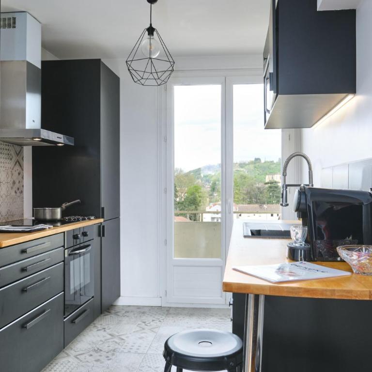 L'Émeraude, T3 élégant avec vue proche Centre et gare - Appartement 2 Chambres - 5
