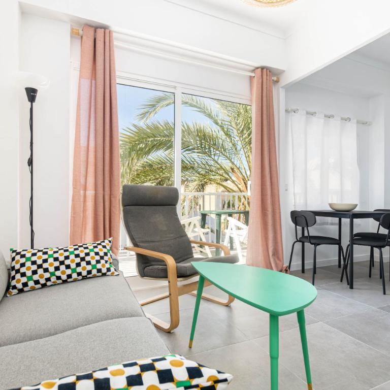 YourHouse Monges apartment with balcony - Two-Bedroom Apartment - 9