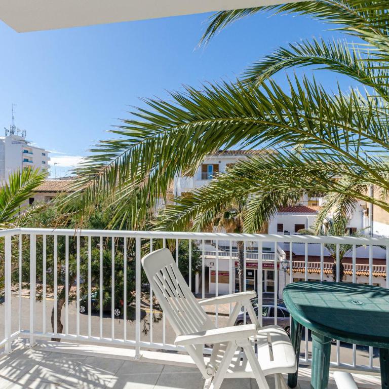 YourHouse Monges apartment with balcony - Two-Bedroom Apartment - 25