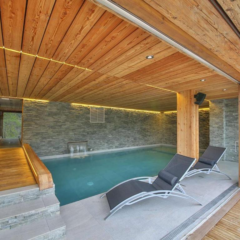 Savoielac - La Clusaz- Piscine intérieure : Chalet Viking - Casa Vacanze - 25