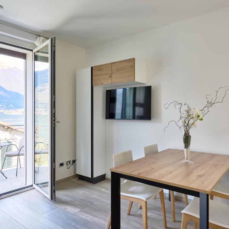 Una finestra al lago - Appartamento con 2 Camere da Letto - 9