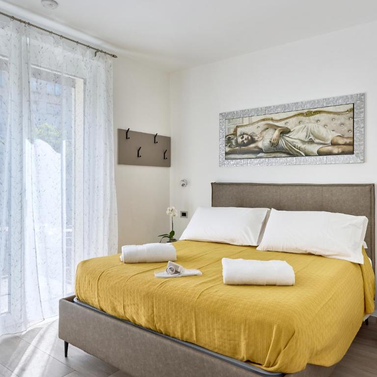 Una finestra al lago - Appartamento con 2 Camere da Letto - 1