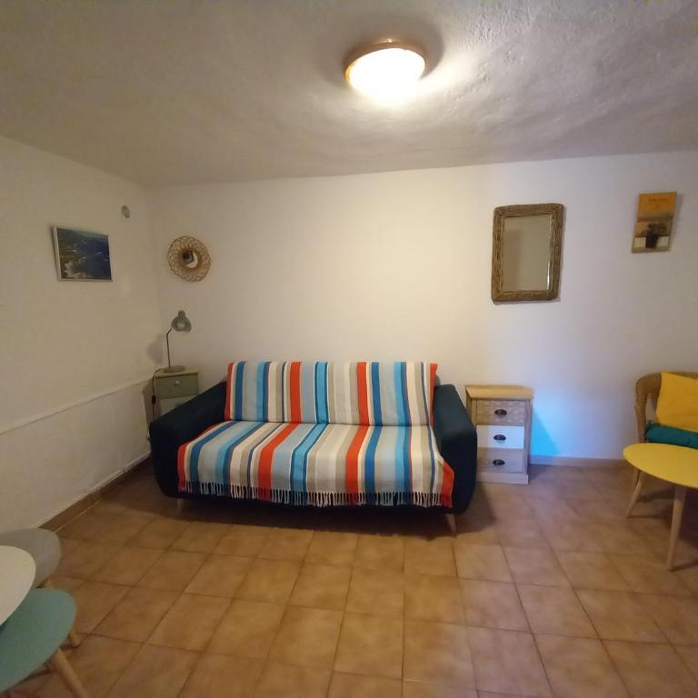 appartement 60 m2 climatisé 2 adultes max et 2 enfants piscine partagée - Apartment mit 2 Schlafzimmern - 13