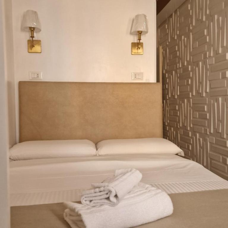 Living - Standard Double Room - 24