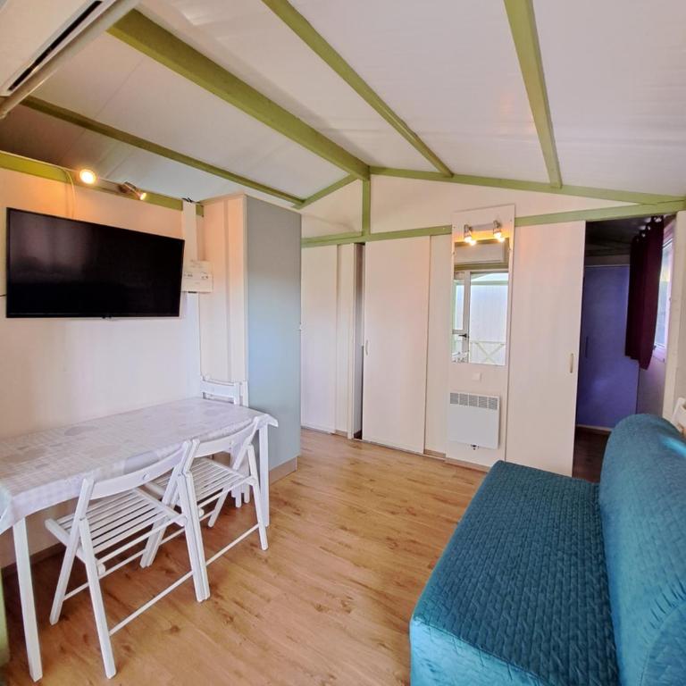 Camping Dal Pino - Bungalow con 2 Camere da Letto - 2